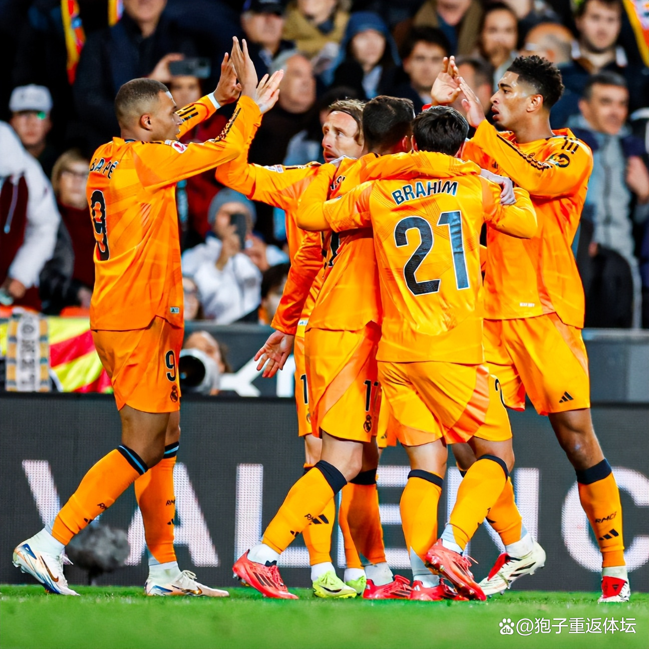 包含里程碑夜！皇家马德里复出首秀；全明星赛加时末段刷纪录；态度坚定；细节决定成败的词条