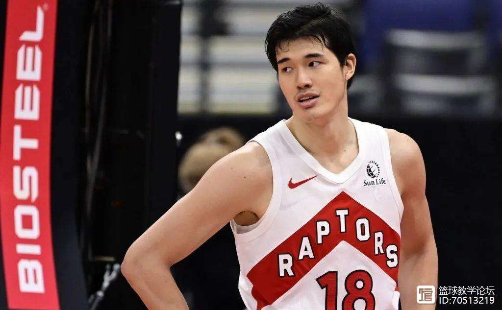 埃因霍温今晚官宣签约，志在CBA常规赛名次提升，态度坚定，赛季目标并未改变的简单介绍