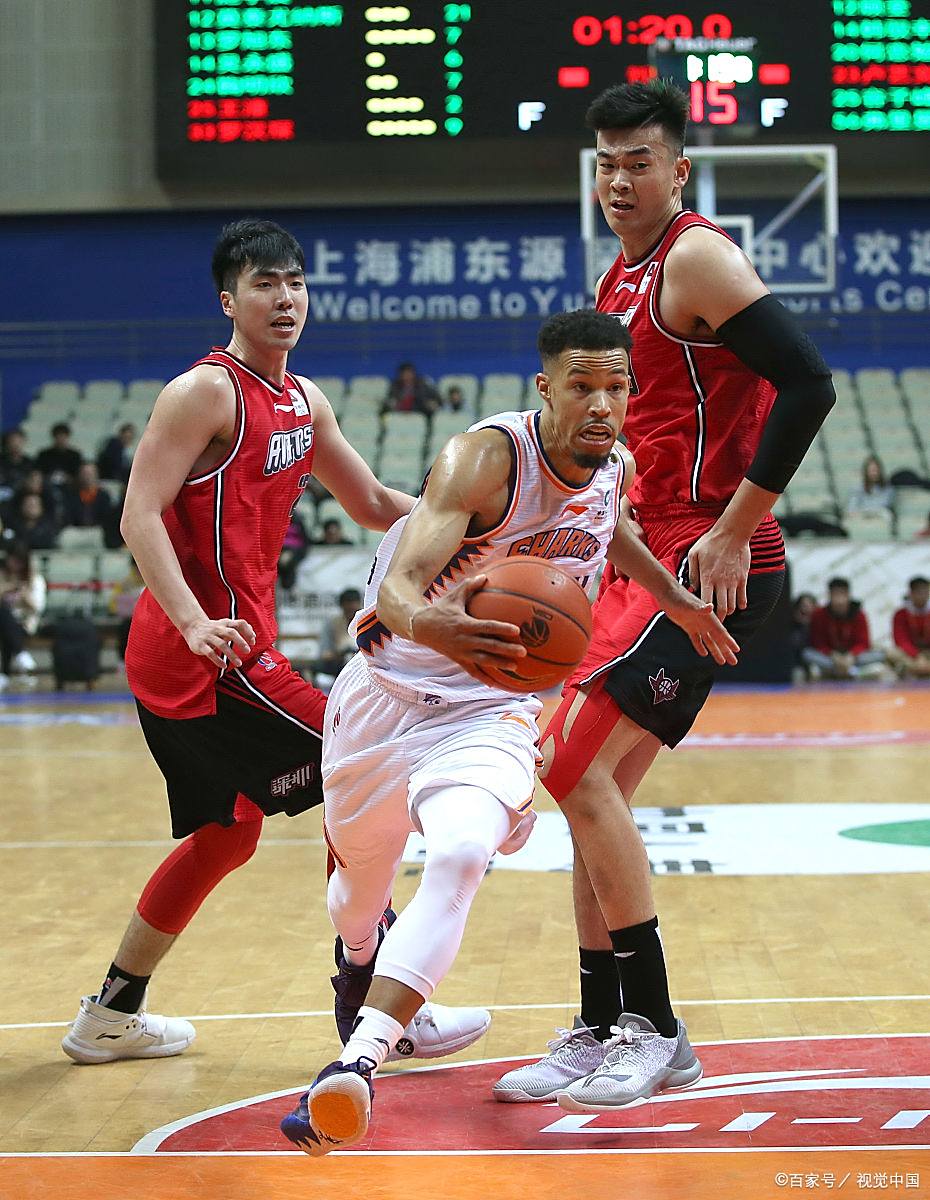 包含CBA季后赛国际比赛日再迎强敌；尼斯战术微调；主帅态度：底气十足；阵容厚度经受考验的词条